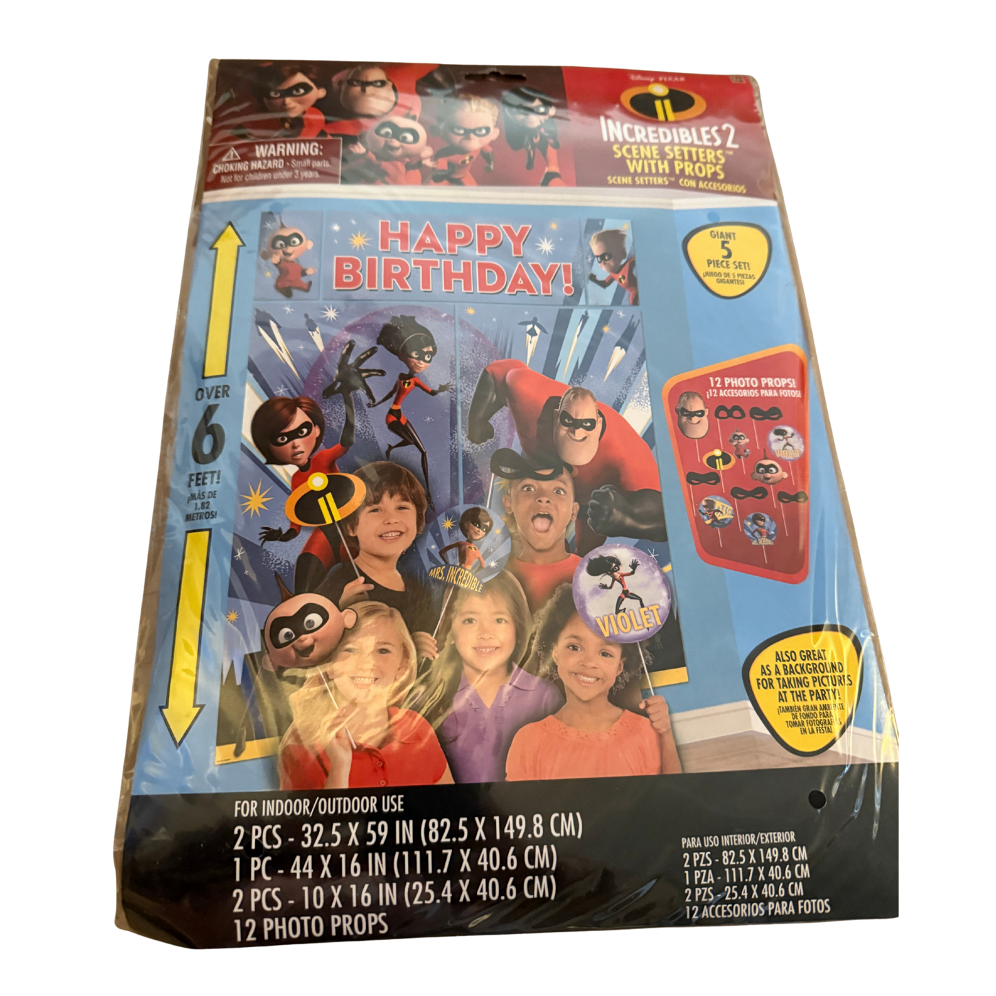 Disney Pixar Incredibles 2 Scene Setter with Photo Props